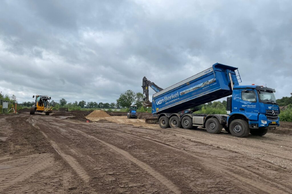 Materieel en bouwlogistiek - Grondverzetmachines